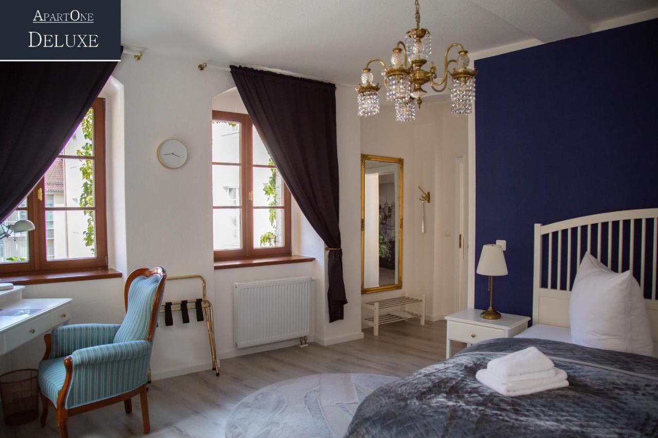 Apartone Altstadt-hotel 3*
