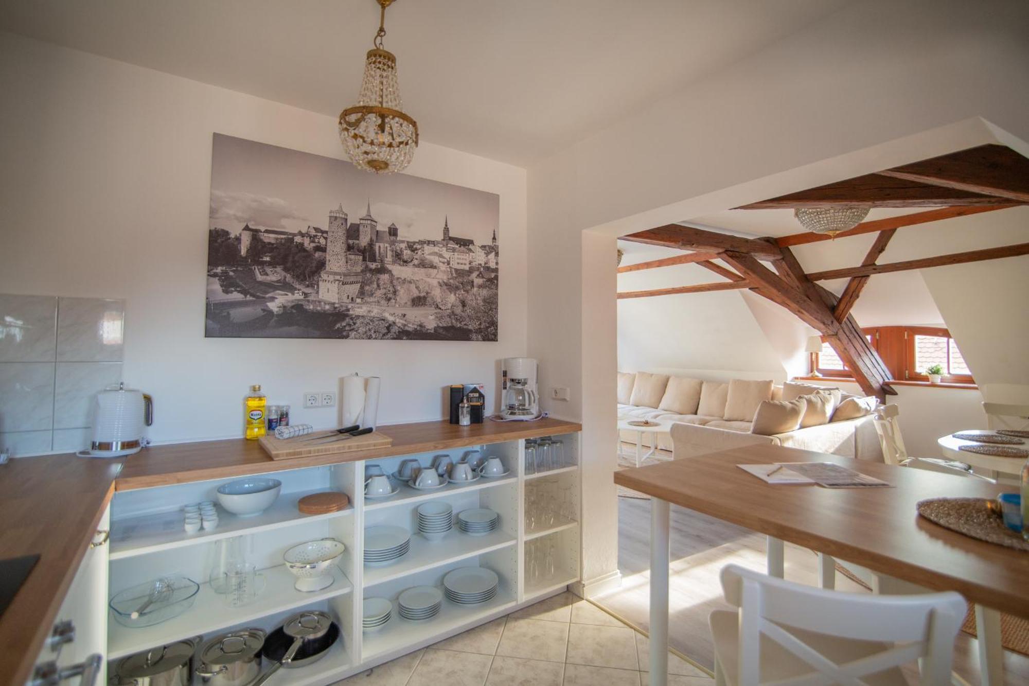 Apartone Altstadt-hotel 3*