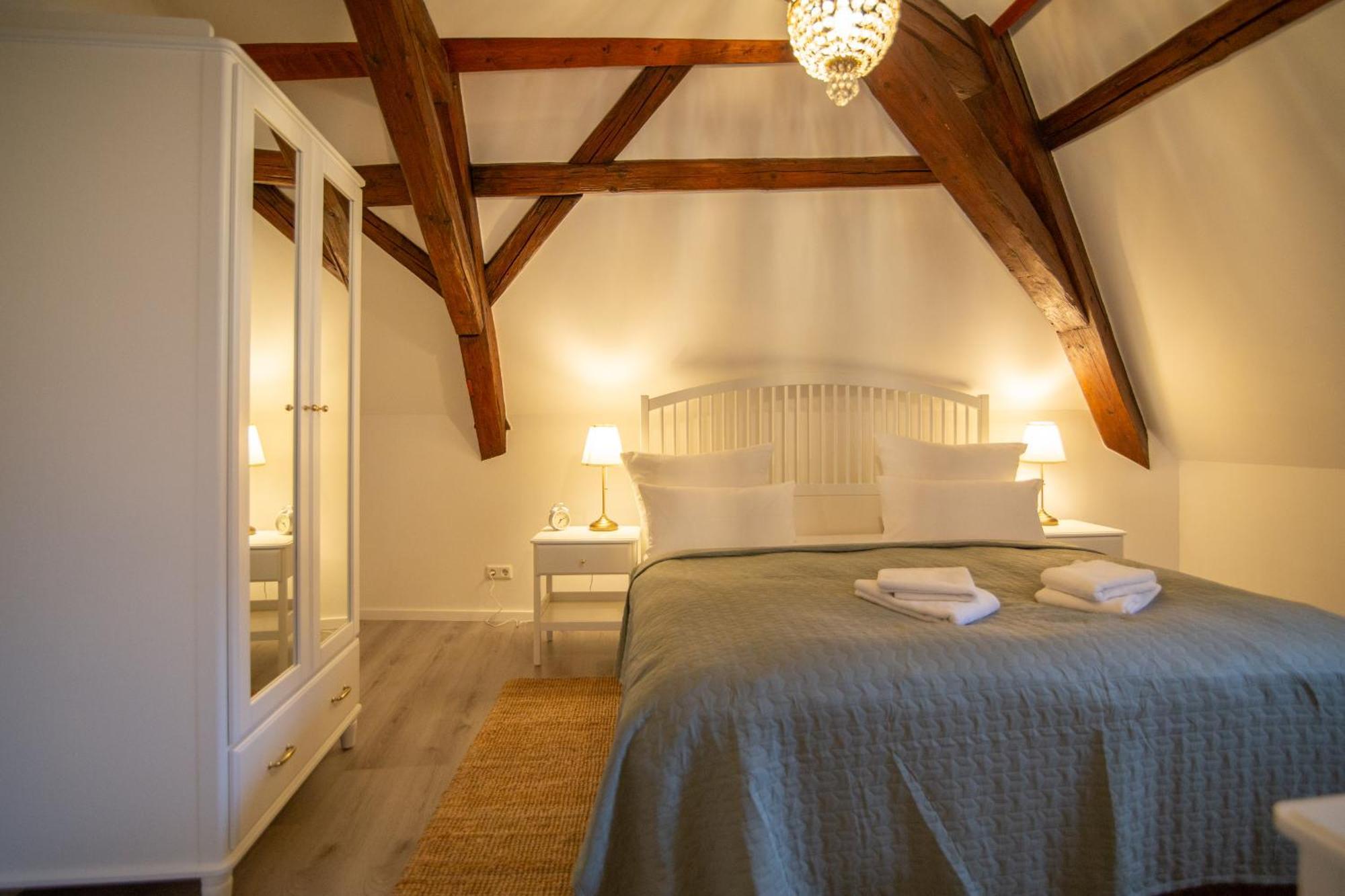 Hotel Apartone Altstadt-hotel 3*