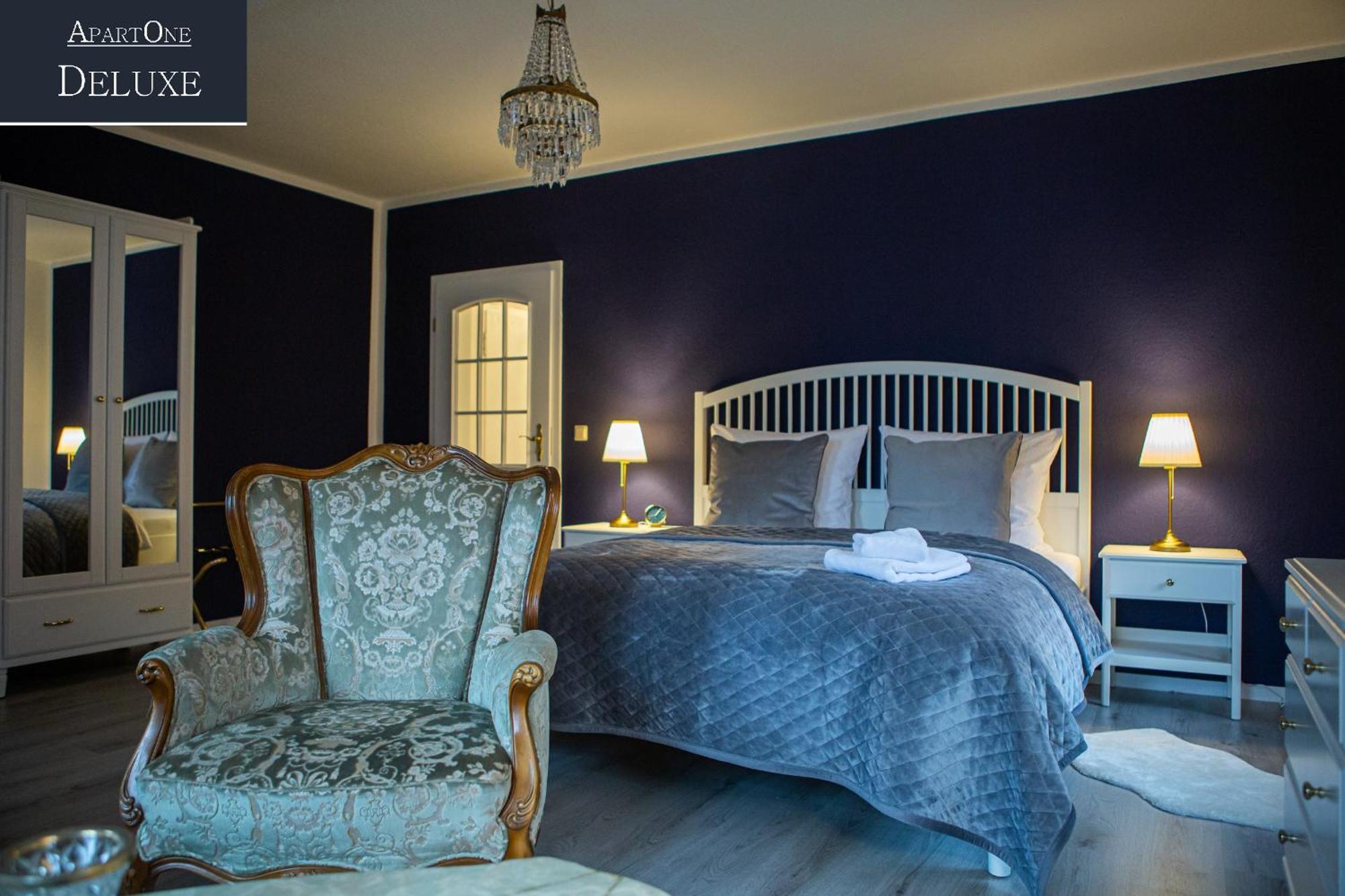Hotel Apartone Altstadt-hotel 3*